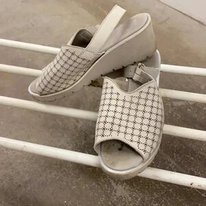 Callaghan ‎ sandals